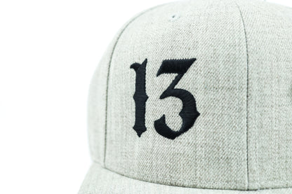 Thirteen heather Snapback